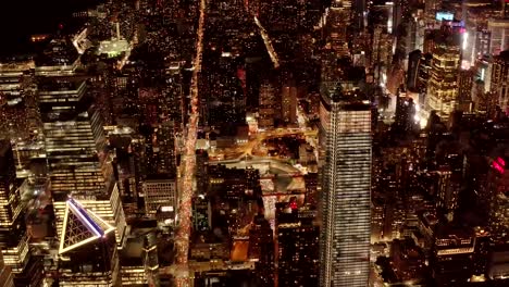 Luftaufnahme-von-Manhattan-in-der-Nacht-4K