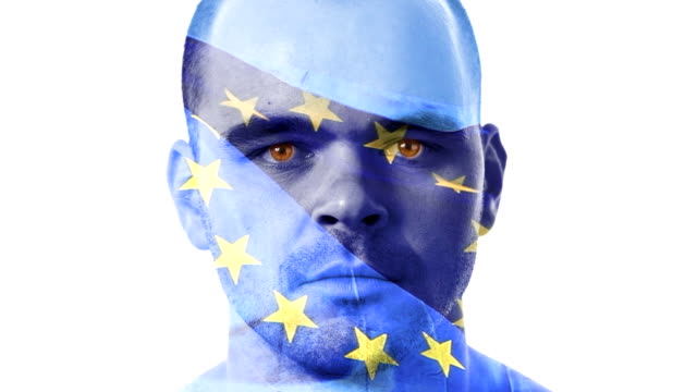 Bandera-de-la-Unión-Europea-y-de-una-cara