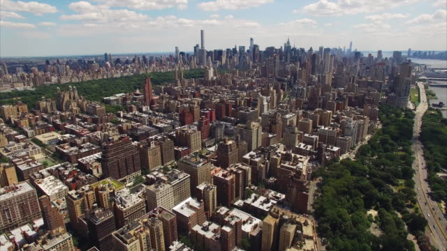 NYC-Aerial-Shot-Of-Morningside-&-Harlem