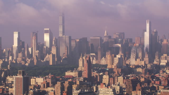 Aerial-view-of-Manhattan-buildings-and-Central-Park-in-beautiful-morning-light.