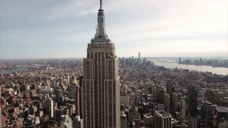 Empire-State-Pan-UP-Aerial