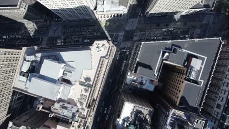 Aerial-Of-NYC-Ascending-and-Viewing-Intersection