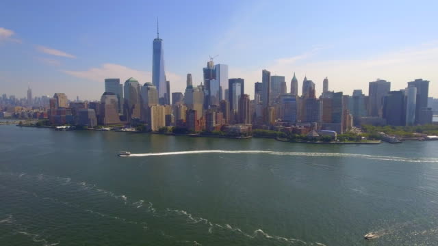Aerial-footage-of-Manhattan-NY