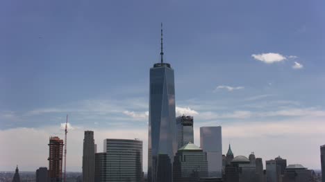 Luftaufnahme-des-One-World-Trade-Center-in-New-York-City.