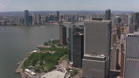 Flying-by-Battery-Park-and-lower-Manhattan.