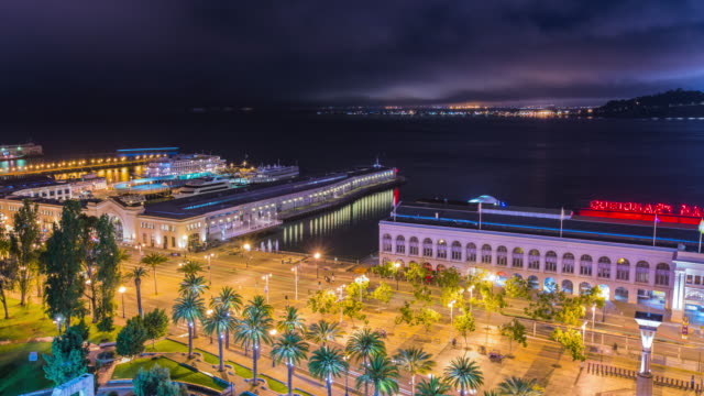 Time-Lapse---Beautiful-Night-View-of-the-Ferry-Building-in-San-Francisco