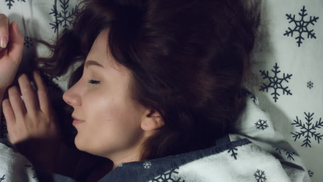 4k-Authentic-Shot-of-a-Girl-in-Bed-Waking-Up
