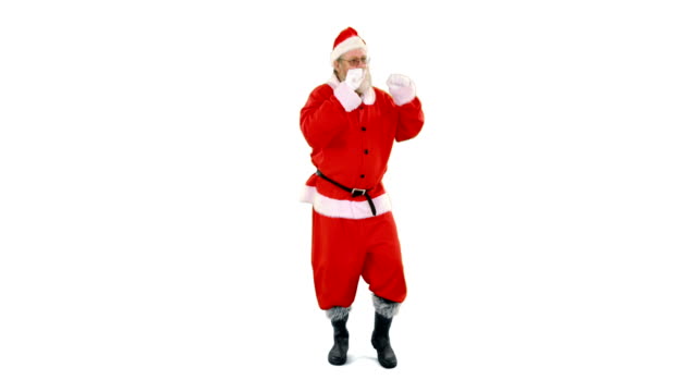 Santa-Claus-tanzen-vor-weißem-Hintergrund