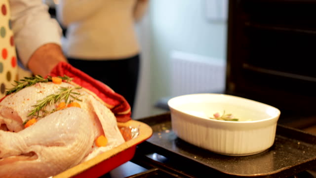 Putting-The-Turkey-In-The-Oven