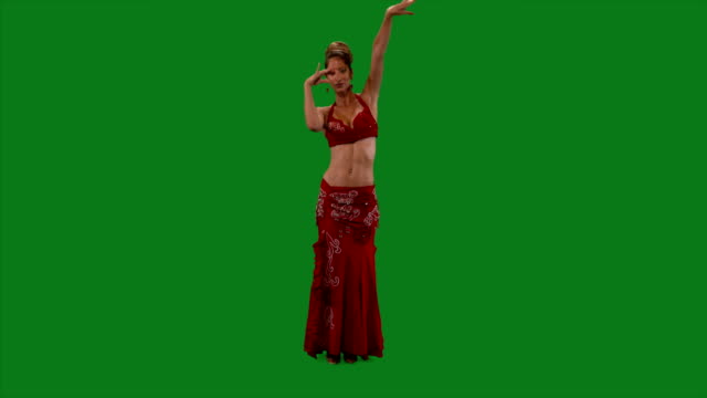 Bailarín.-Danza-del-vientre.-Bailarina-bailando.-Pantalla-verde.-Sexy-vestido-rojo