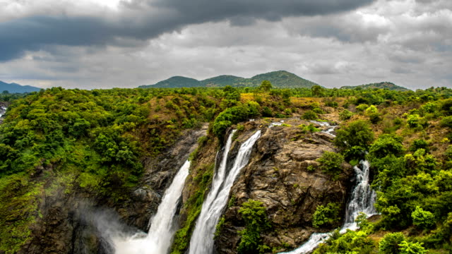 4K-Time-lapse-of-Shivana-Samudra-waterfalls-in-Karnataka,-India