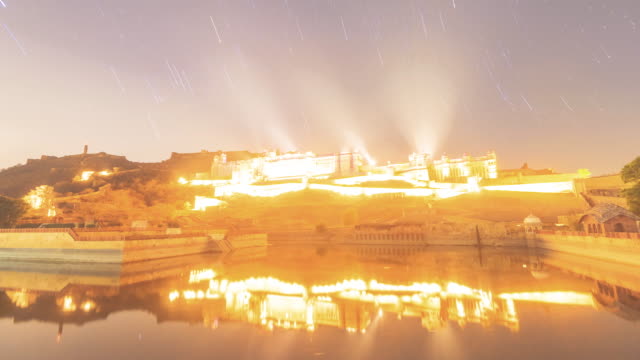 Amber-Fort-Lichtshow-und-Star-trail-Zeitraffer-video-Clip,-Indien