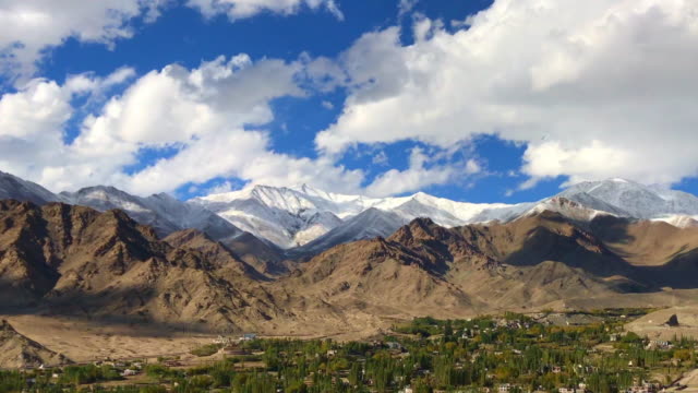 Ciudad-de-antena-Leh-Ladakh,-India