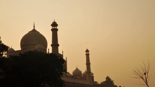 Taj-Mahal-Agra-India-timelapse