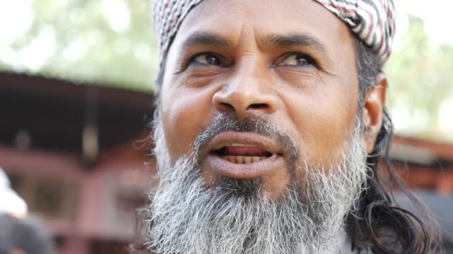 Close-up-of-Muslim-Man