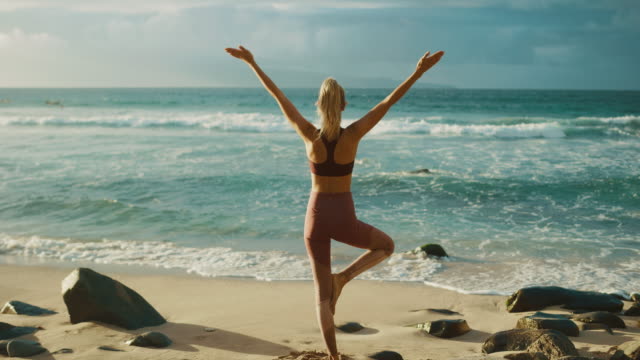 Sonnenuntergang-Yoga-Zen