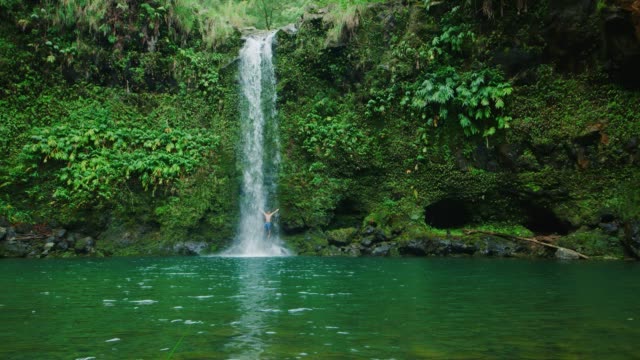 Tropical-Waterfall-Adventure