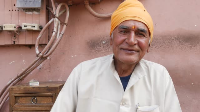 Retratos-de-gente-Real-India-hombre-Senior