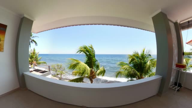 Hotel-Ansicht-in-einem-tropischen-Resort-vr360