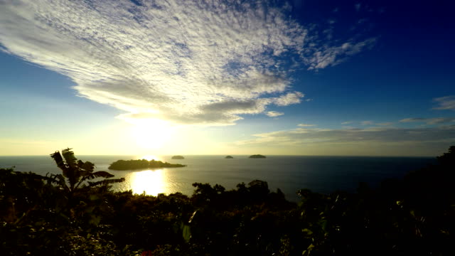 Sea-Sunset-on-the-Tropical-Island-Seamless-Loop-Footage