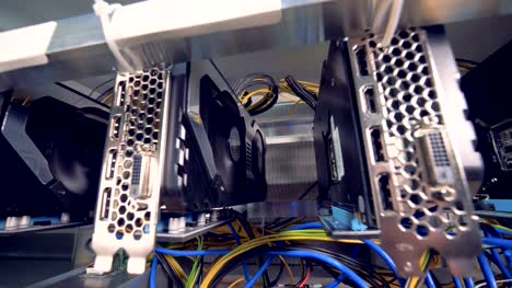 Functioning-machines-for-bitcoin-mining-located-in-a-mining-rig
