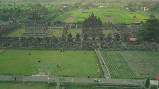 Plaosan-temple-aerial-timelpase,-Buddhist-temples-located-in-Bugisan-village,-Yogyakarta,-Indonesia