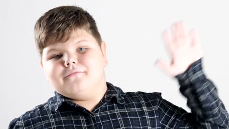 Young-fat-boy-showing-hello-sign-50-fps