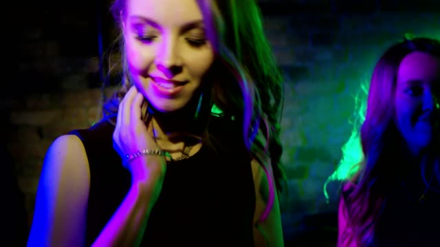Nightclub-Party-with-Confetti
