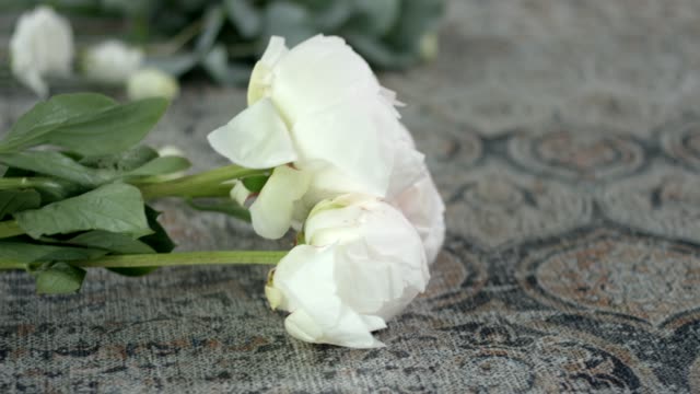 Einnahme-von-perfekte-Blumen-für-Ihre-Hochzeit-Bouquet