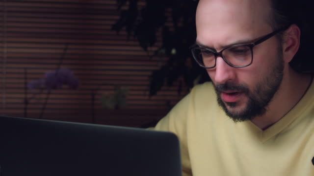 4K-Corporate-Shot-of-a-Business-Man-Working-on-Computer-Being-Tired