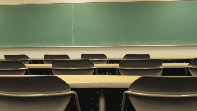 Empty-Desks-on-a-College-Campus