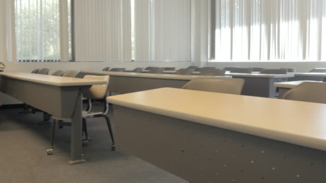 Empty-Desks-in-College-Lecture-Hall
