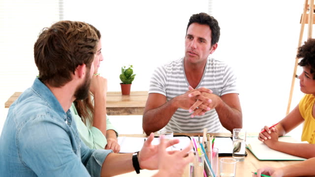 HD-video-of-casual-business-team-having-meeting