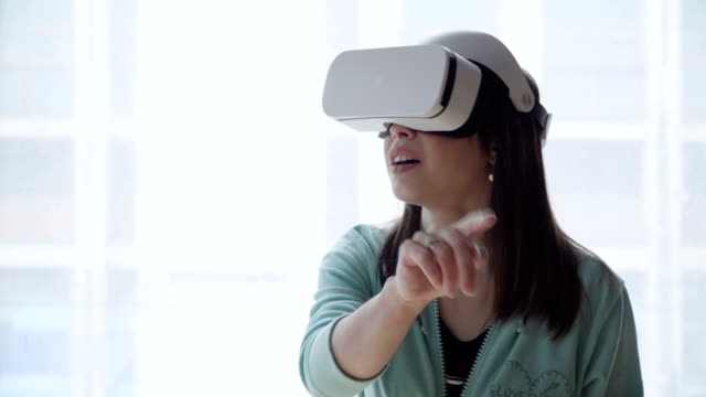 woman-in-vr-head-mounted-display