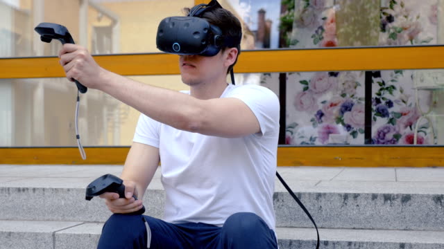 Outdoor-Virtual-Reality-Bogen