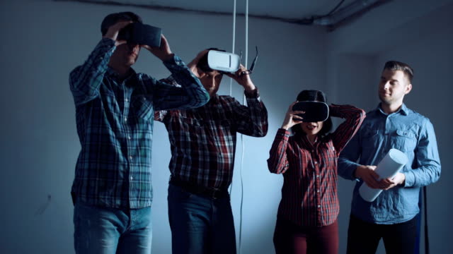 Architects-and-designers-in-VR-headsets-on-the-site