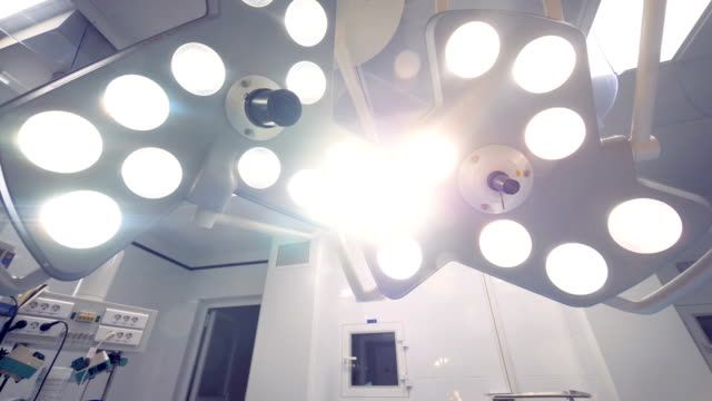 Modern-medical-lights-are-on-in-a-hospital-room.-4K.