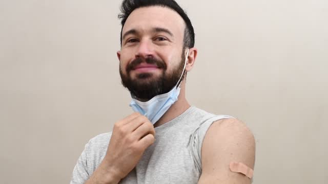 happy-man-vaccinated
