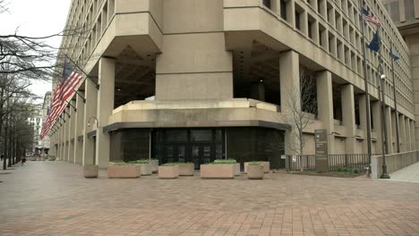weiten-Blick-über-das-äußere-des-fbi-Gebäude-in-Washington,-d.c.