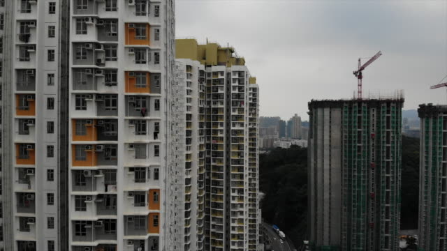 hong-kong-city-urban-sprawl-in-sham-shui-po,-Shek-Kip-Mei