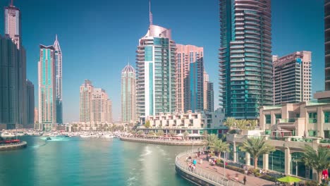 Lapso-de-tiempo-del-soleado-de-la-bahía-marina-de-dubai