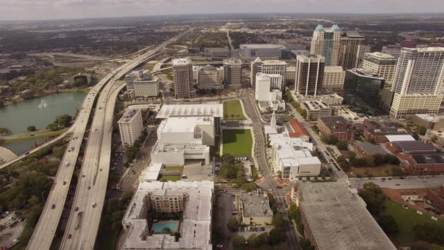 Vista-aérea-de-la-ciudad,-del-centro-de-la-ciudad-de-Orlando