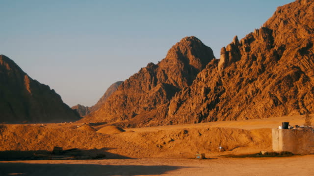 Desierto-en-Egipto,-la-arena-y-las-montañas,-vistas-panorámicas
