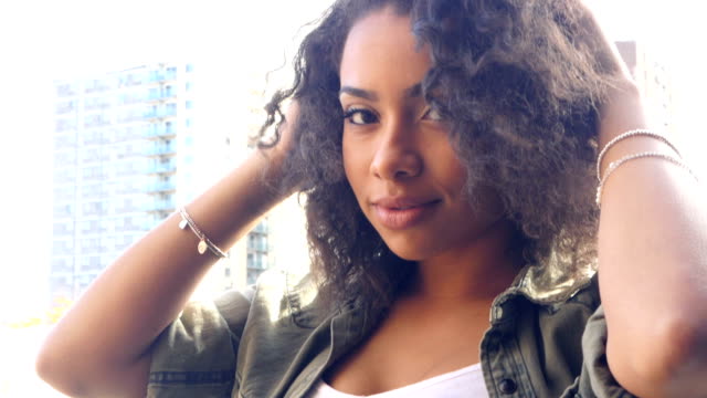 African-American-Teenager-Mädchen---Schuss-ethnischen-Schönheit-Stabilisator