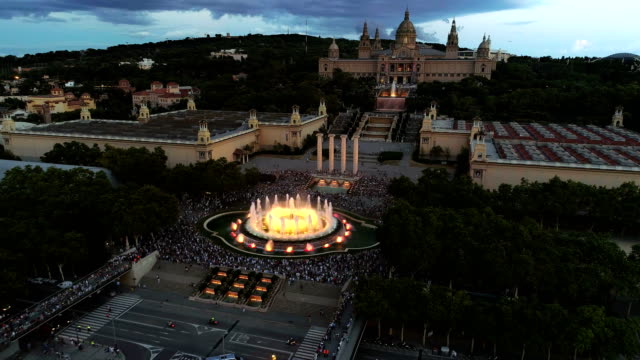 Magic-Fountain-in-Barcelona