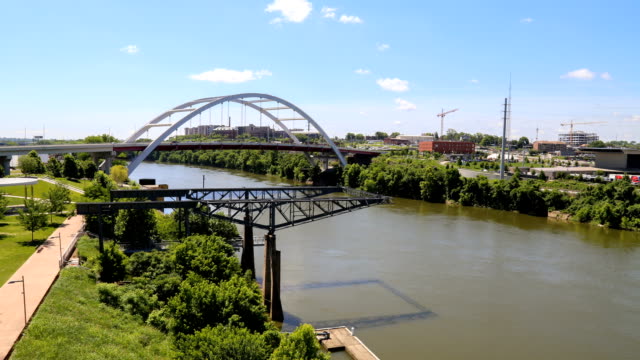 Bridge-Over-Cumberland-River