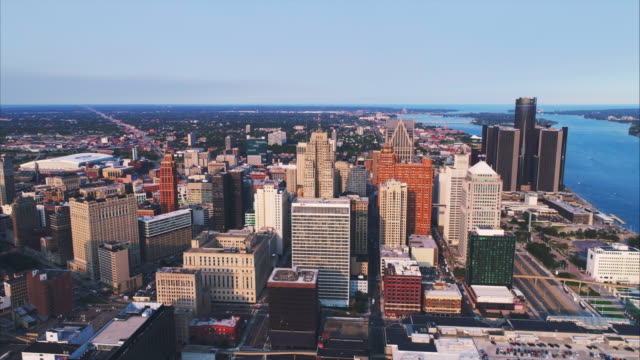 Detroit-aerial-cityscape