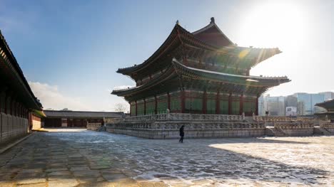 Time-Lapse-video-of-Gyeongbokgung-Palace-in-Seoul,-South-Korea-timelapse-4K