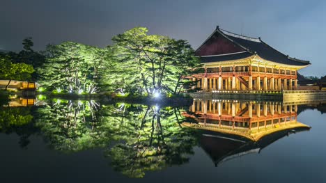 Timelapse-at-Gyeongbokgung-Palace-in-Seoul,South-Korea