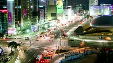 Ciudad-de-Seúl-la-noche-tráfico-Timelapse
